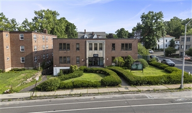 Stunning Mixed use Office